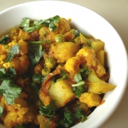 Aloo Gobi: Indiase Curry van Bloemkool en Aardappel