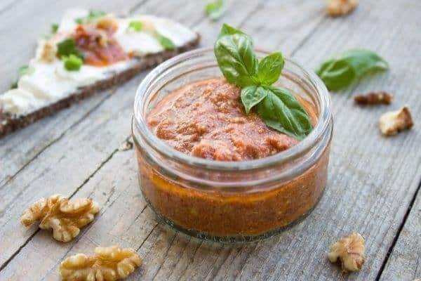 Zongedroogde tomaten tapenade Zongedroogde tomaten tapenade