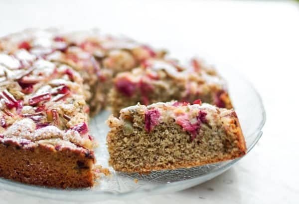 Rabarbercake Aardbei-Rabarbercake